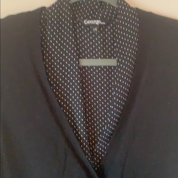 Cardigan and tank blouse - Picture 3 of 8